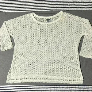 Aerie White Crochet Knit 3/4 sleeve  Pullover Sweater Top Womens size Small